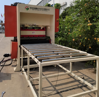 अच्छी कीमत प्लास्टर बोर्ड जिप्सम बोर्ड सीमेंट बोर्ड होल पंचिंग लाइन होल मेकिंग मशीन ऑनलाइन