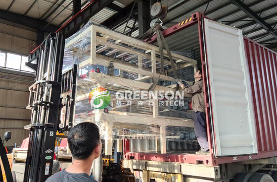 पीएलसी प्रणाली और 2-6 मिलियन वर्ग मीटर/वर्ष की क्षमता के साथ अनुकूलन योग्य उच्च उत्पादन 2x2 छत टाइल बनाने की मशीन